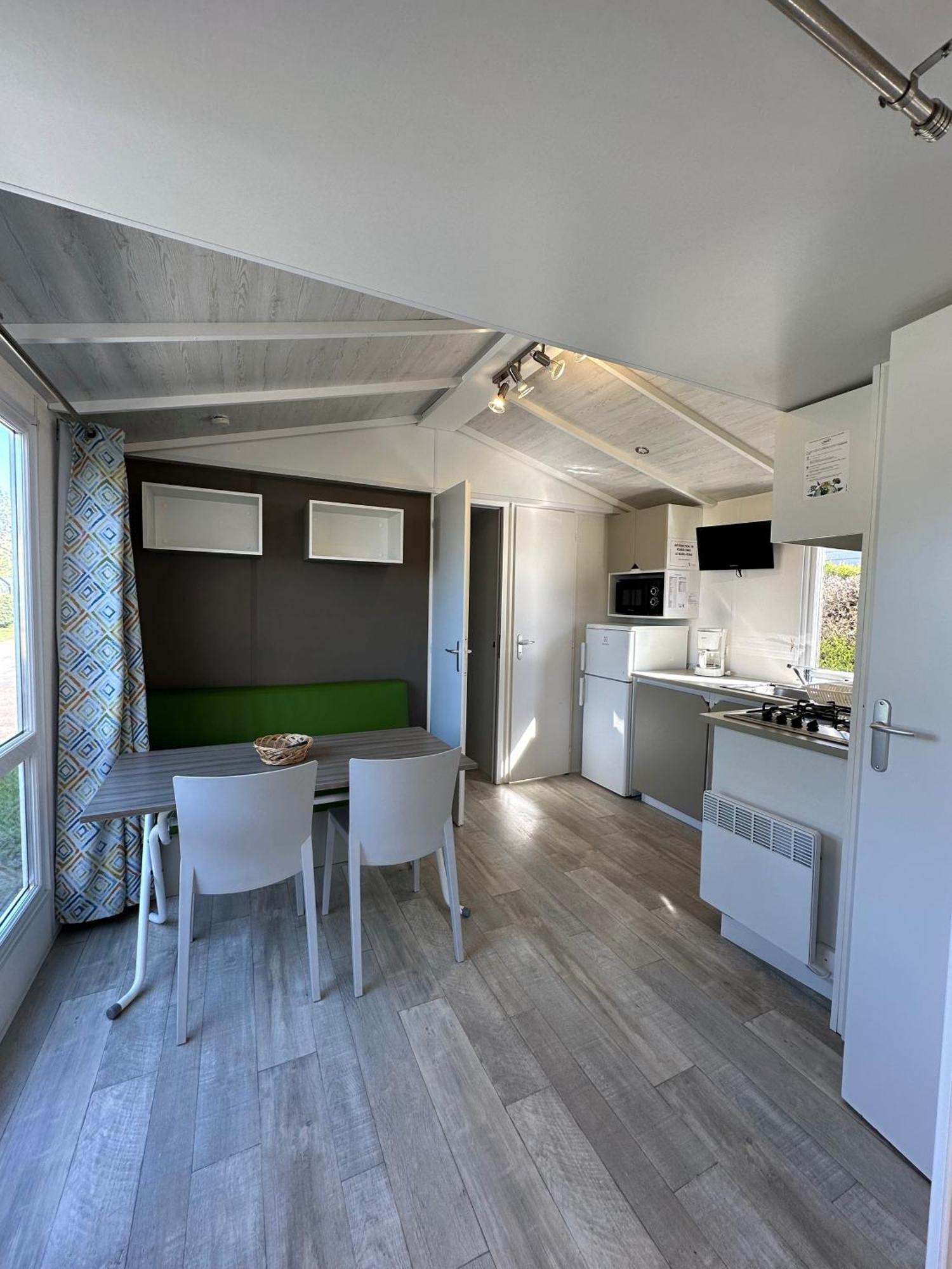 Camping Le Moulin De La Salle Les Sables-dʼOlonne Exteriör bild