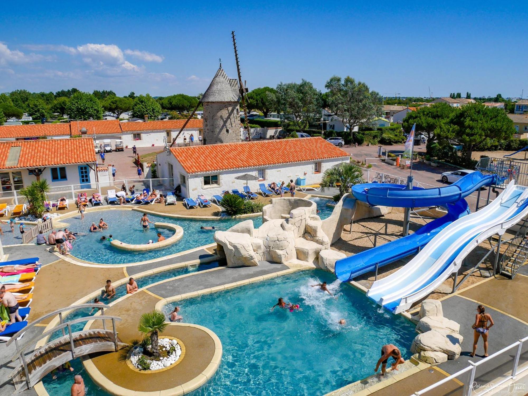 Camping Le Moulin De La Salle Les Sables-dʼOlonne Exteriör bild
